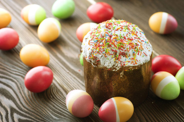 Чому на Великдень печуть паски і фарбують яйця: історія, прикмети