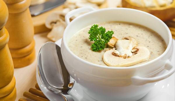 Суп-пюре з білими грибами, сушеними: прості рецепти з фото