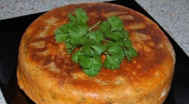 Пиріг з м'ясом в мультиварці (з картоплею, капустою): рецепти