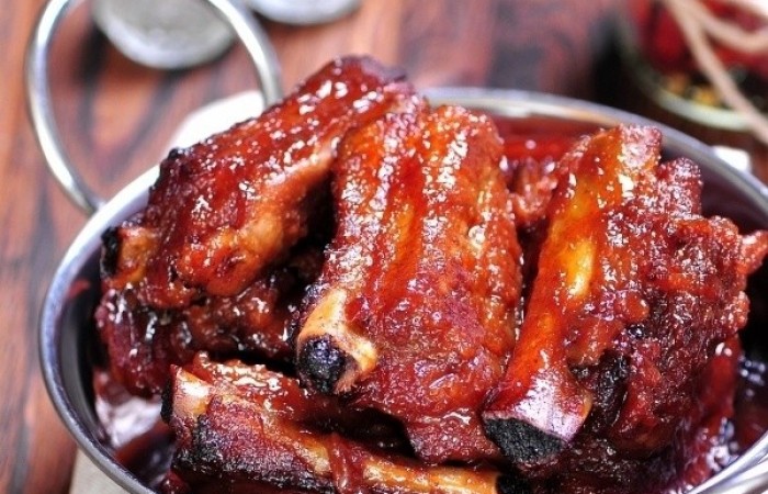 Реберця по-канадськи з свинини в духовці - рецепт з фото