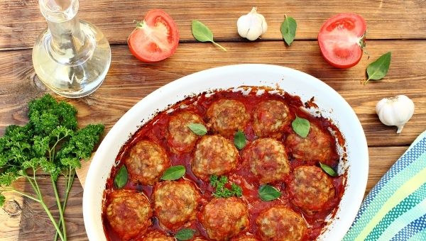 Їжачки в томатному соусі: прості рецепти з фото, калорійність