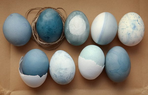 Як фарбувати яйця каркаде, чи це безпечно: рецепт з фото