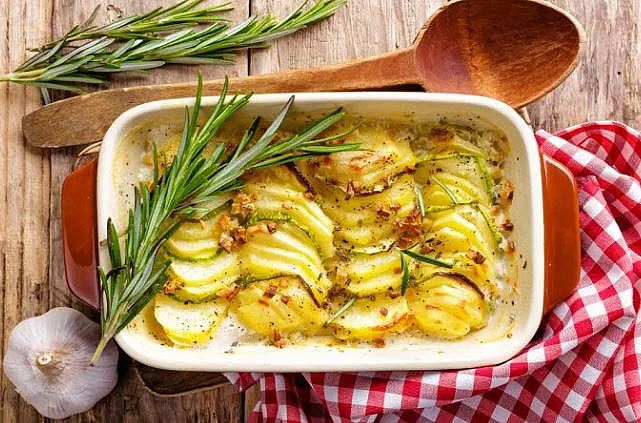 Картопля з кабачками в духовці - покрокові рецепти з фото