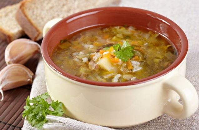 Суп з квашеними огірками (перловий, грибний): рецепти з фото