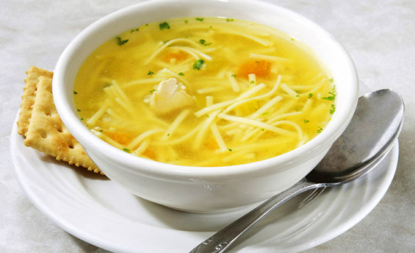Курячий суп з домашньою локшиною: покрокові рецепти з фото