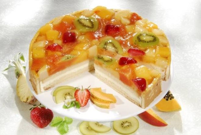 Желейний торт з фруктами: прості рецепти приготування